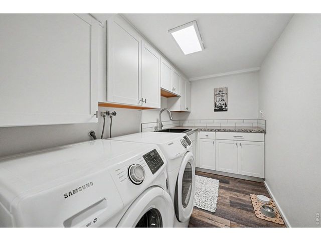 1005 Knobcone Pl, Loveland, CO 80538