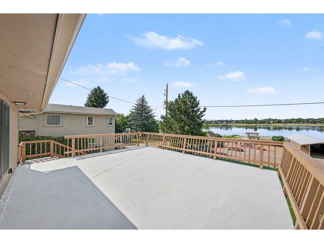 1005 Knobcone Pl, Loveland, CO 80538