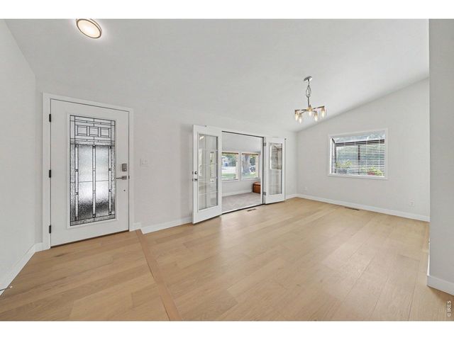 1005 Knobcone Pl, Loveland, CO 80538