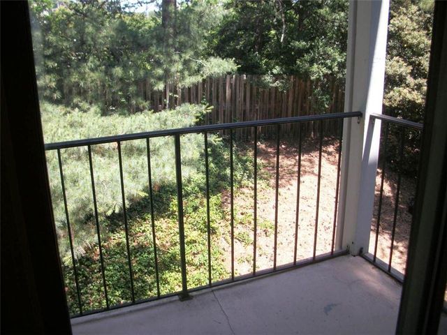 207 Granville Court, Sandy Springs, GA 30328