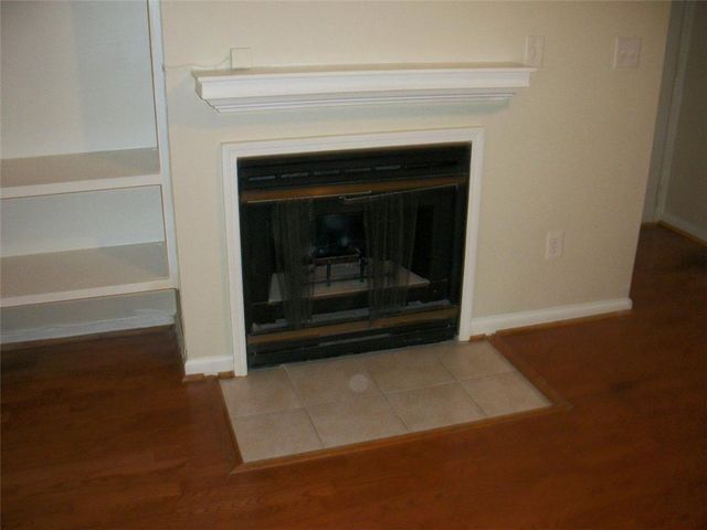 207 Granville Court, Sandy Springs, GA 30328