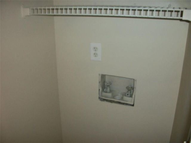 207 Granville Court, Sandy Springs, GA 30328
