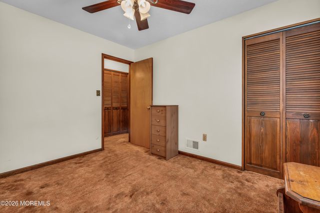 18 Whitecap Way, Brick, NJ 08723