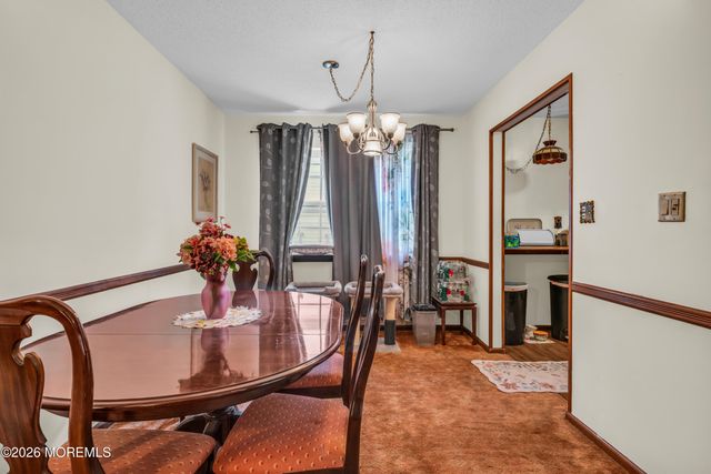 18 Whitecap Way, Brick, NJ 08723
