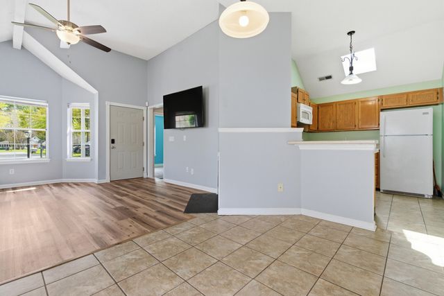 106 Fern Court, Summerville, SC 29486