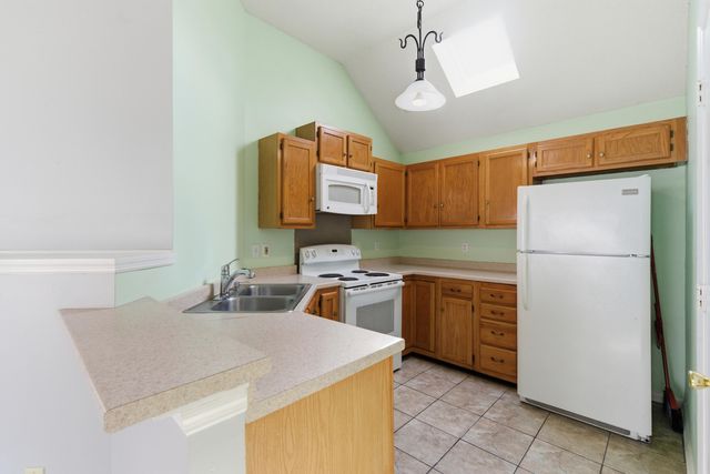 106 Fern Court, Summerville, SC 29486