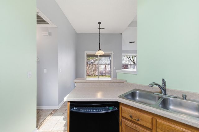 106 Fern Court, Summerville, SC 29486