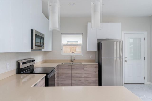 221 Rafael Drive 1, San Juan, TX 78589