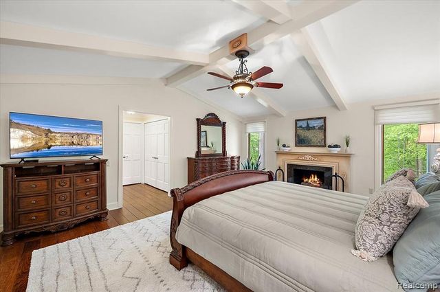 1161 Hillpointe Circle, Bloomfield Hills, MI 48304