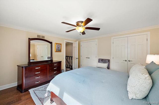 1161 Hillpointe Circle, Bloomfield Hills, MI 48304