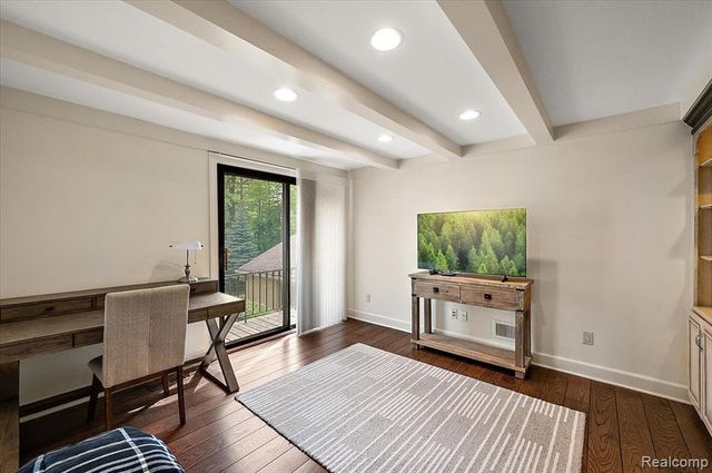 1161 Hillpointe Circle, Bloomfield Hills, MI 48304