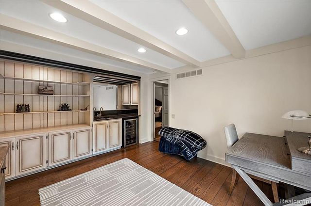 1161 Hillpointe Circle, Bloomfield Hills, MI 48304