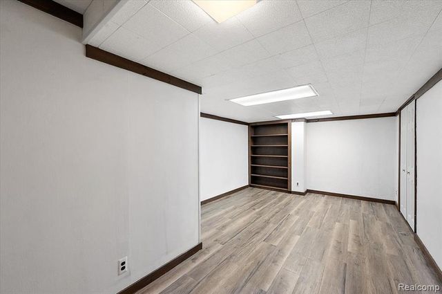 1161 Hillpointe Circle, Bloomfield Hills, MI 48304