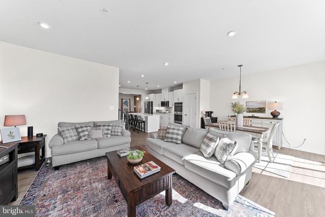714 CASCADE WAY, Kennett Square, PA 19348