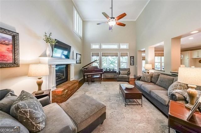 285 Peninsula Circle, Newnan, GA 30263