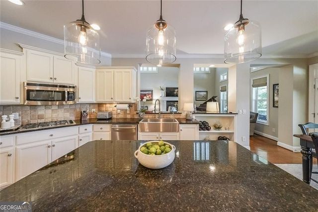 285 Peninsula Circle, Newnan, GA 30263