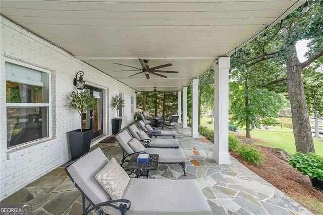 285 Peninsula Circle, Newnan, GA 30263