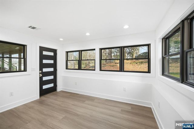 148 Great Hills Road, Millburn, NJ 07078