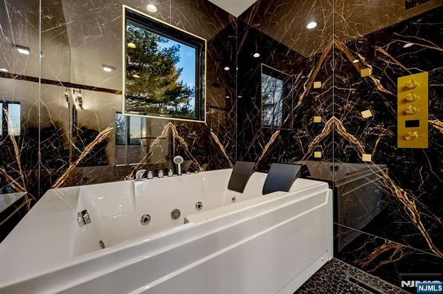 148 Great Hills Road, Millburn, NJ 07078