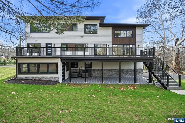 148 Great Hills Road, Millburn, NJ 07078