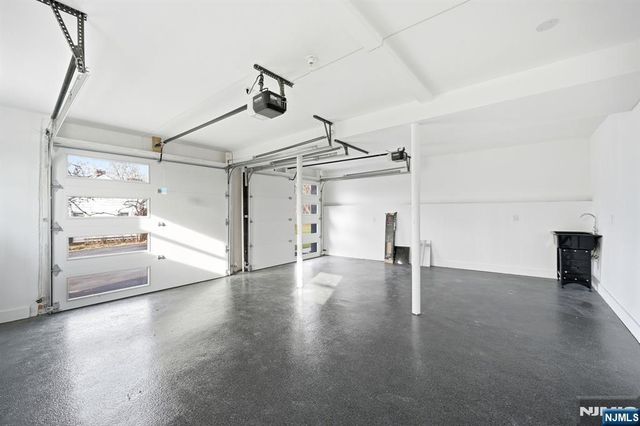 148 Great Hills Road, Millburn, NJ 07078