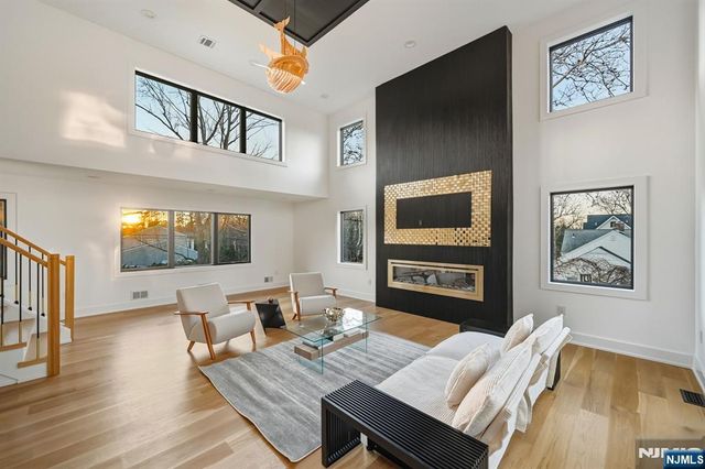 148 Great Hills Road, Millburn, NJ 07078