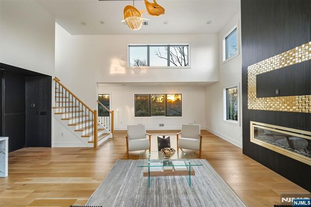 148 Great Hills Road, Millburn, NJ 07078