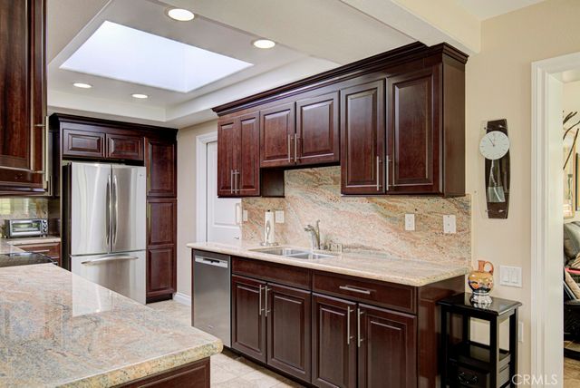 5516 Paseo Del Lago W A, Laguna Woods, CA 92637
