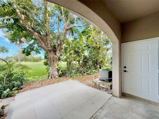 4412 Woodland Circle 4412, Tamarac, FL 33319