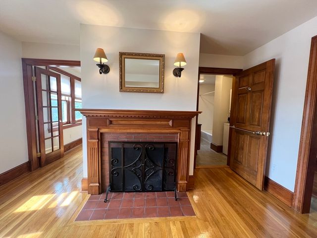 584 Humphrey Street 1, Swampscott, MA 01907