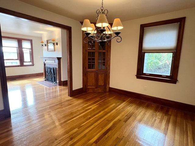 584 Humphrey Street 1, Swampscott, MA 01907