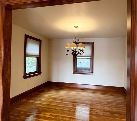 584 Humphrey Street 1, Swampscott, MA 01907