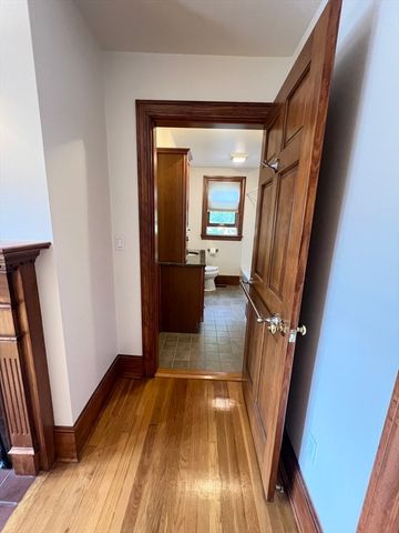 584 Humphrey Street 1, Swampscott, MA 01907