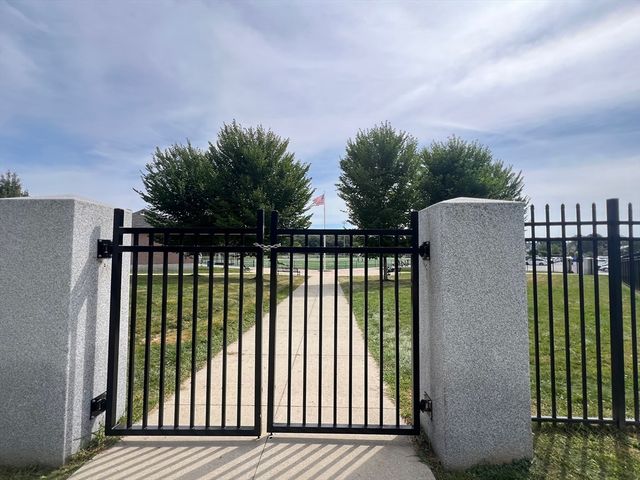 584 Humphrey Street 1, Swampscott, MA 01907