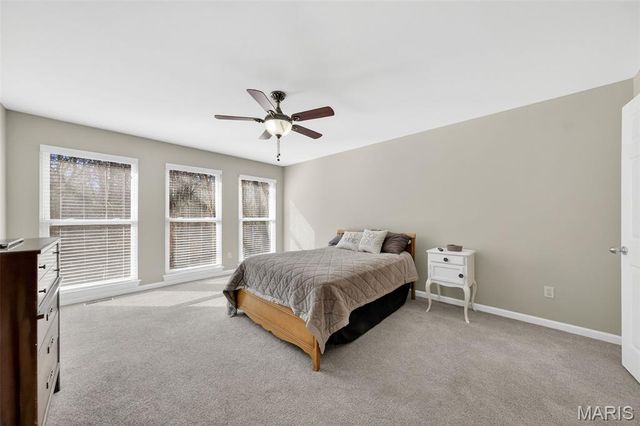 24833 Turkey Ridge Drive, Warrenton, MO 63383