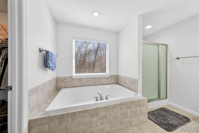 24833 Turkey Ridge Drive, Warrenton, MO 63383