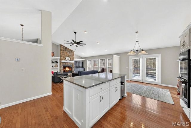 24833 Turkey Ridge Drive, Warrenton, MO 63383