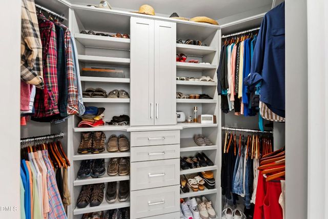 2405 Welsh Tavern Way, Wake Forest, NC 27587