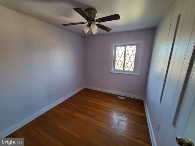 2837 BITTERN PL, Philadelphia, PA 19142