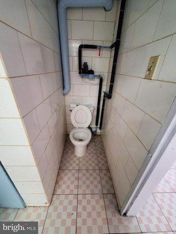 2837 BITTERN PL, Philadelphia, PA 19142