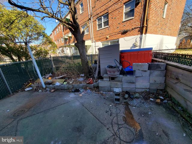 2837 BITTERN PL, Philadelphia, PA 19142