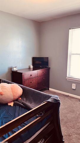 19223 Waldorf Street, Roseville, MI 48066