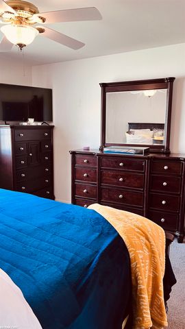 19223 Waldorf Street, Roseville, MI 48066