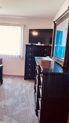 19223 Waldorf Street, Roseville, MI 48066