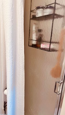 19223 Waldorf Street, Roseville, MI 48066