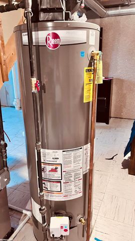 19223 Waldorf Street, Roseville, MI 48066