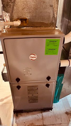 19223 Waldorf Street, Roseville, MI 48066