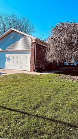 19223 Waldorf Street, Roseville, MI 48066