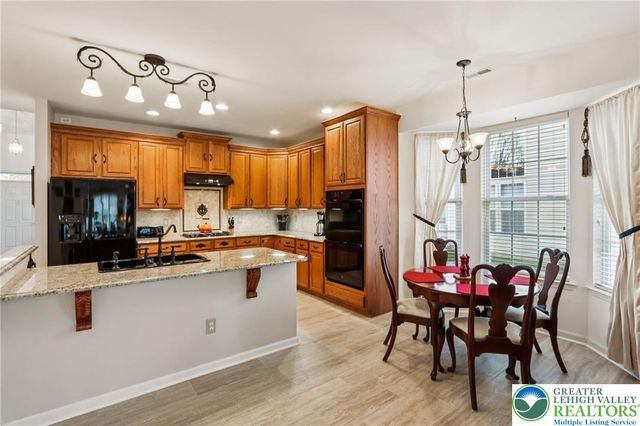 1897 Alexander Drive, Lower Macungie Twp, PA 18062