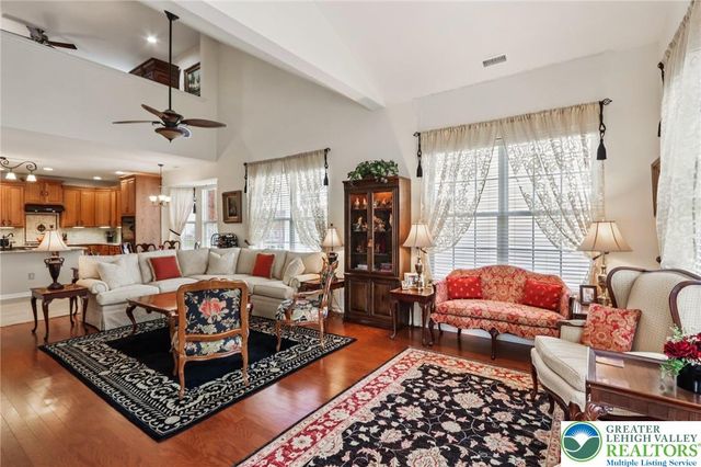 1897 Alexander Drive, Lower Macungie Twp, PA 18062